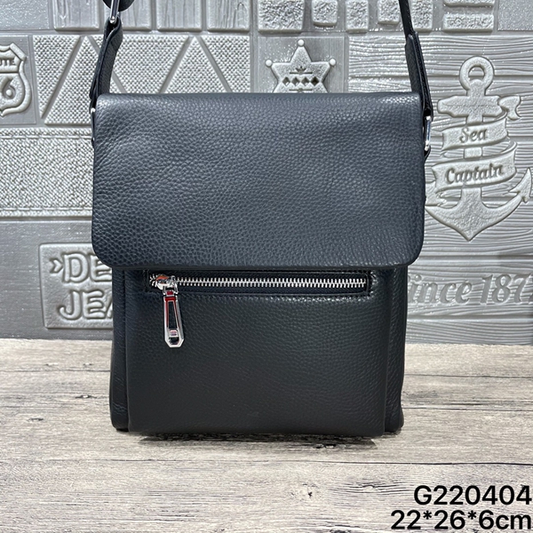 スーパーコピーブランドバッグ正面デザイン